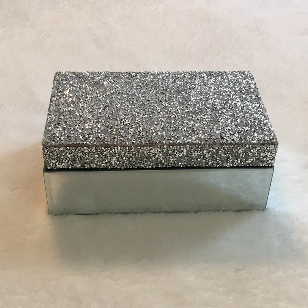 Allure by Jay Silver Sparkle Mirror Jewelry / Makeup / Storage Box - Picture 3 of 17
